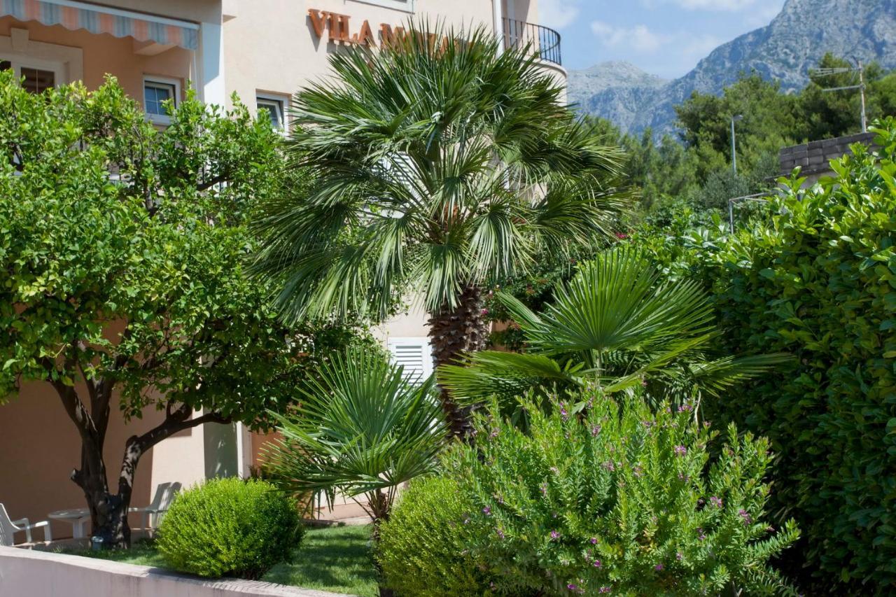 Aparthotel Villa Mozart Podgora Exterior photo